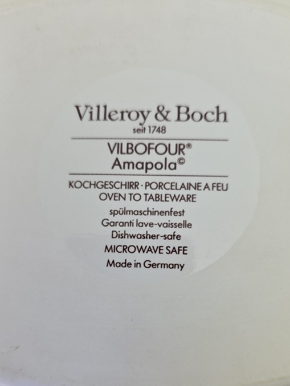 Villeroy & Boch Amapola 2 Quart Ribbed Oval Covered Casserole - Picture 7 of 12